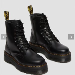 Women’s Jadon Doc marten size 8